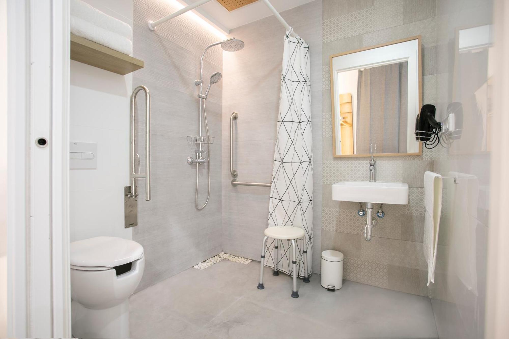 Romar Montesa 3 Apartment Малага Екстериор снимка